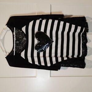 Rue21 Black & White Striped Cotton Blend Top With Lace Back & Sequin 🖤 Size XL